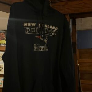 Patriots large sweatshirt